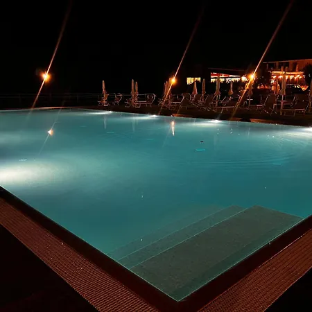 Farma Ll Crinale Village *