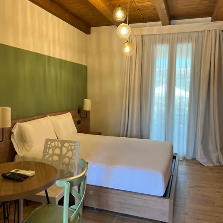 בית חווה Ll Crinale Village Colli del Tronto